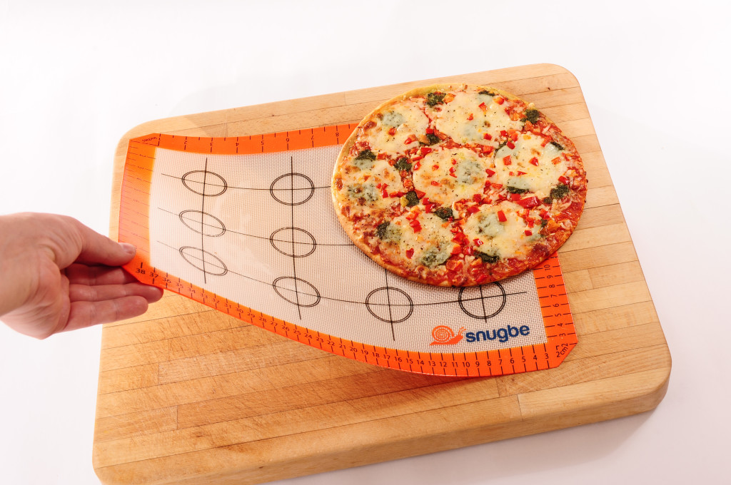 Silicone Baking MatNonStickon Amazon.co.uk by Snugbe